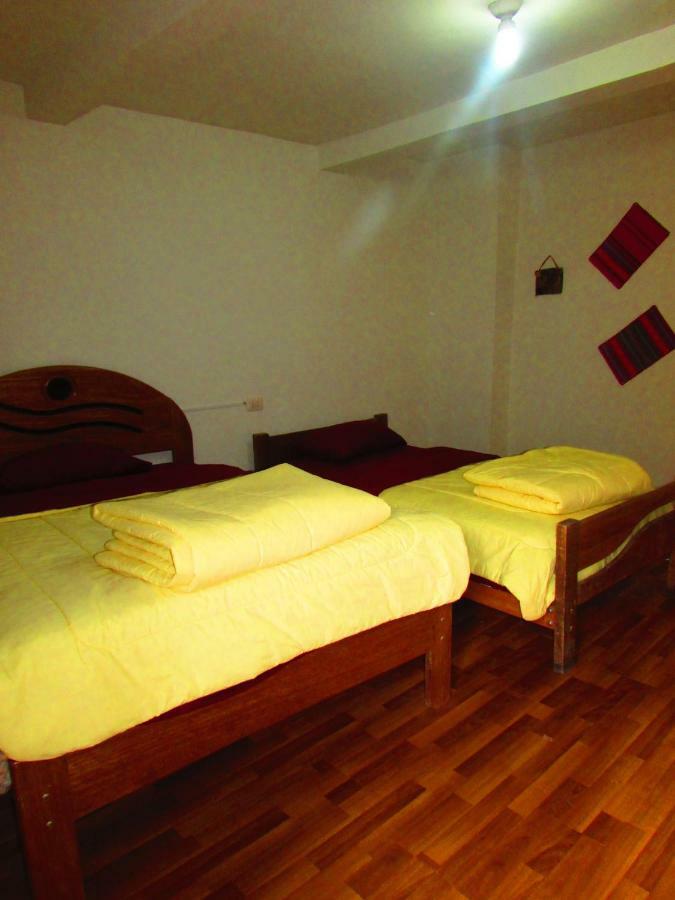 The Grasshopper Hostels Av Alta クスコ エクステリア 写真