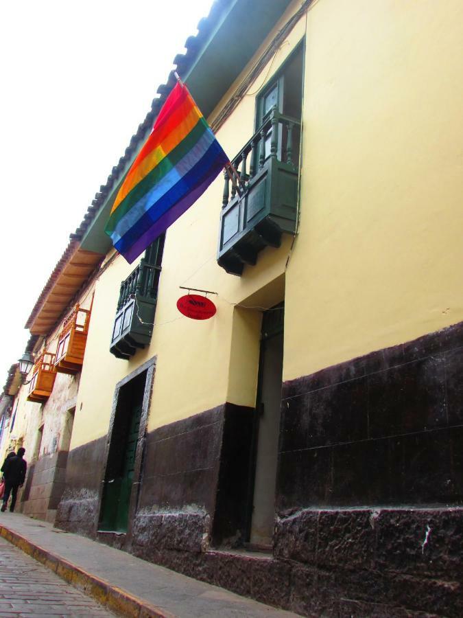 The Grasshopper Hostels Av Alta クスコ エクステリア 写真