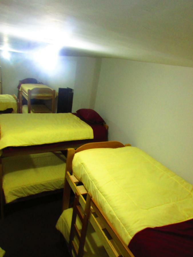 The Grasshopper Hostels Av Alta クスコ エクステリア 写真