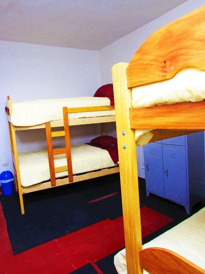 The Grasshopper Hostels Av Alta クスコ エクステリア 写真