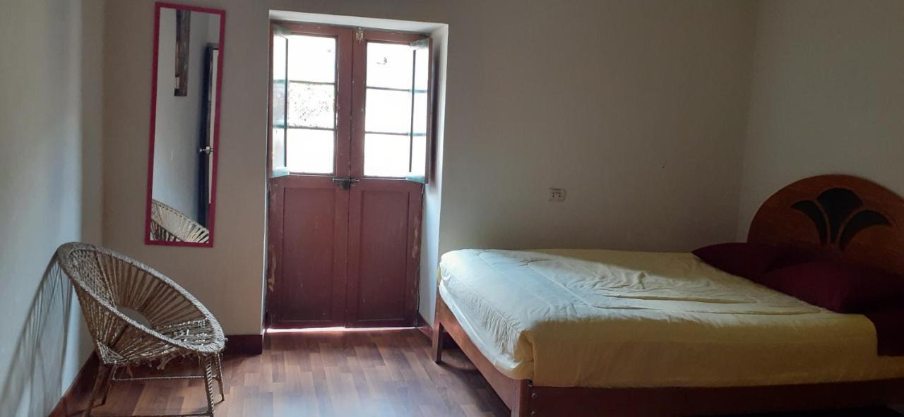 The Grasshopper Hostels Av Alta クスコ エクステリア 写真